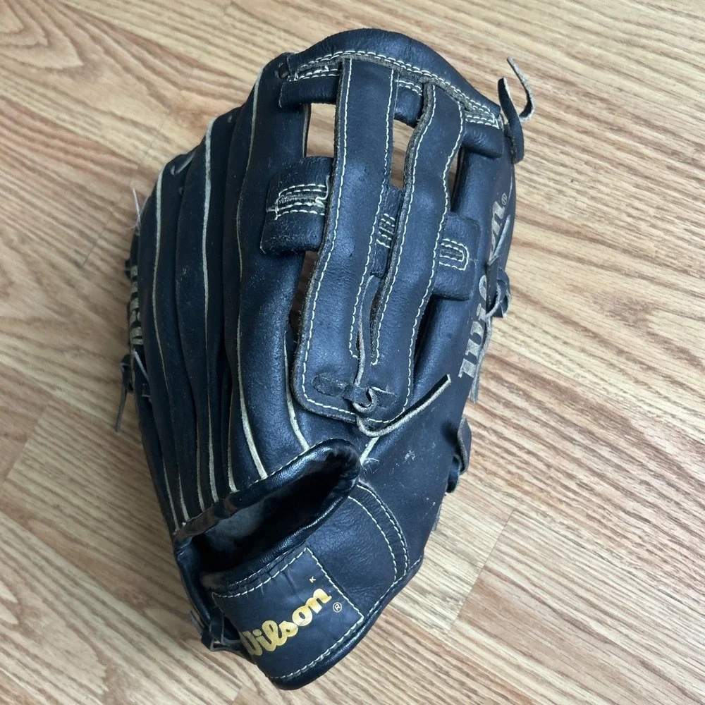 Wilson Signature Model A2174 Black Leather Baseball Glove Kevin McReynolds RHT